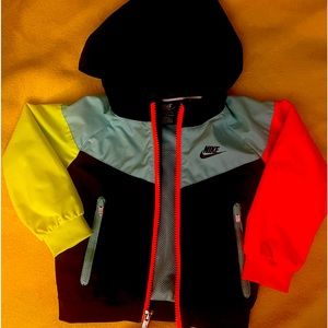 Nike Jacket for Boys. Orange, black , green super cute